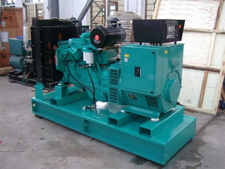 淮滨200kw康明斯柴油发电机组图片 淮滨200kw康明斯柴油发电机组图片